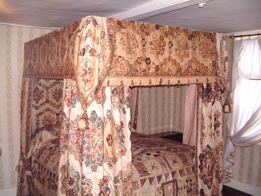 Brereton Bed Hangings